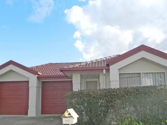 Cheap 3 BR 42/35 Ashridge Road, DARRA, QLD 4076 House for Rent