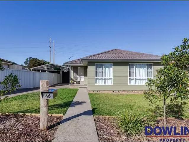 Charming 3 BR 46 Frewin Avenue, WOODBERRY House for rent List.