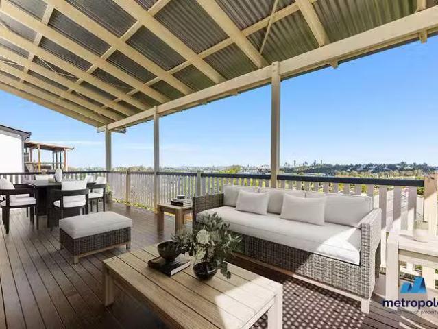 Cheap 3 BR 46 Redwood Street, Stafford Heights, QLD 4053