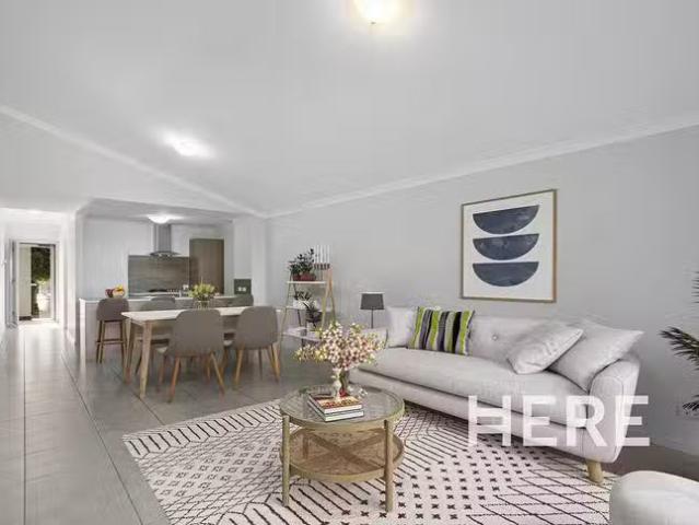 Rental! 3 BR 4 Ausfeld Street, Banksia Grove, WA 6031