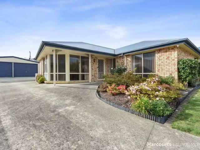 Cozy 3 BR 4 Comice Place, NEWNHAM, TAS 7248 House for Rent