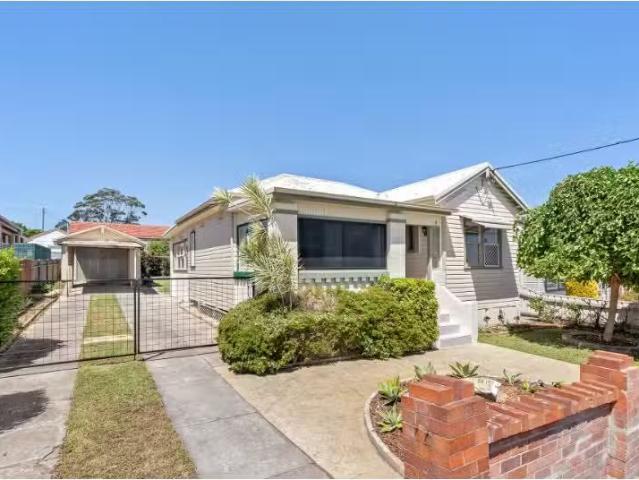 Cozy 3 BR 4 Florence Street, Cardiff South House for rent Lis.