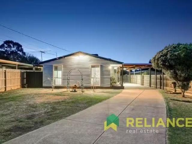 Rental! 3 BR 50 Andrew Street, Melton South, VIC 3338