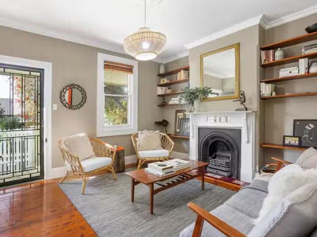 Deal! 3 BR 52 Weston Street, Dulwich Hill, NSW 2203