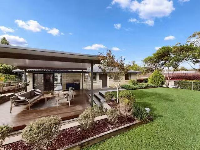 Deal! 3 BR 54 Corrofin Street, FERNY GROVE, QLD 4055 House L.