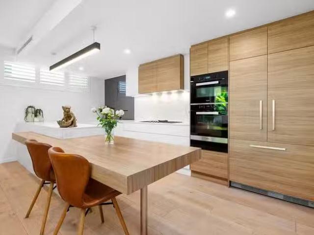 Unique 3 BR 6/32 Griffith Street, New Farm, QLD 4005