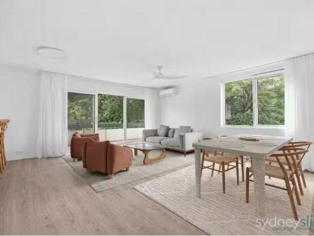 Cheap 3 BR 6/6 White St, Balgowlah Apartment for rent Listed.
