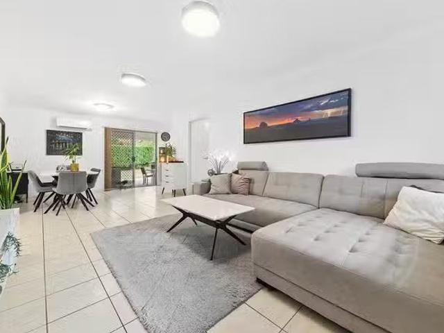 New 3 BR 6 Myrtle Crescent, Bridgeman Downs, QLD 4035
