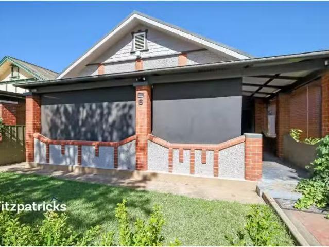Cheap 3 BR 6 Peter Street, Wagga Wagga House for rent Listed.