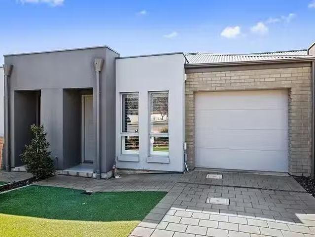 New 3 BR 6A Clacton Road, Dover Gardens, SA 5048