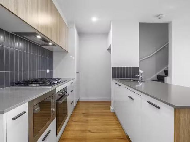 Cozy 3 BR 76B Mcmichael Terrace, Denman Prospect, ACT 2611