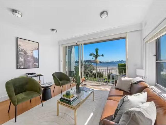 Just in! 3 BR 7/744 New South Head Road, Rose Bay Apartment fo.