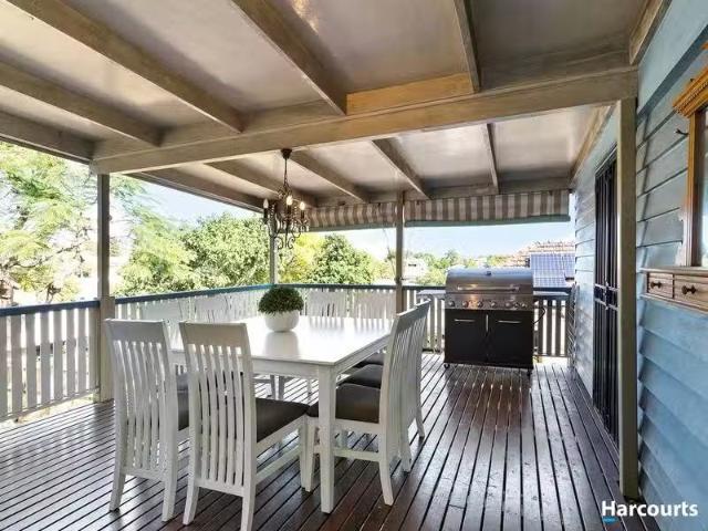 Just in! 3 BR 7 Henderson Street, CAMP HILL House for rent Li.