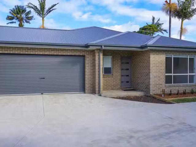 Unique 3 BR 85A Towradgi Road, Towradgi, NSW 2518