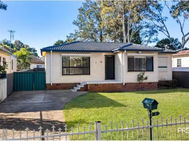 Cozy 3 BR 8 Landers St, Werrington House for rent Listed by R.