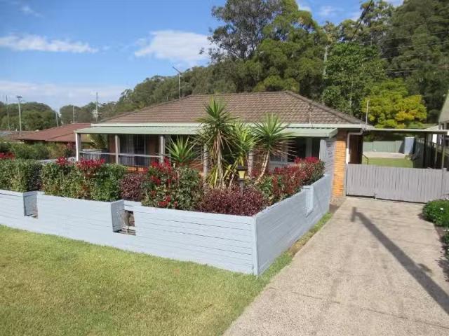 Unique 3 BR 8 Tucker Close, TOORMINA House for rent Listed by.