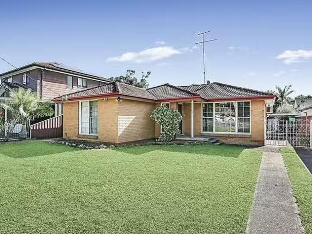 Unique 3 BR 93 Joseph Street, Kingswood, NSW 2747