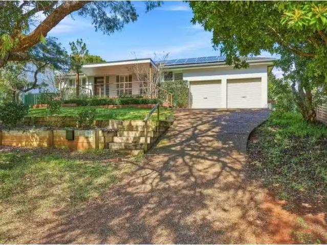 Rental! 3 BR 13 Wiruna Road, Port Macquarie House for rent Li.