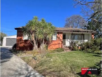 Just in! 3 BR 13a Chevalier Street, Weston House for rent Lis.