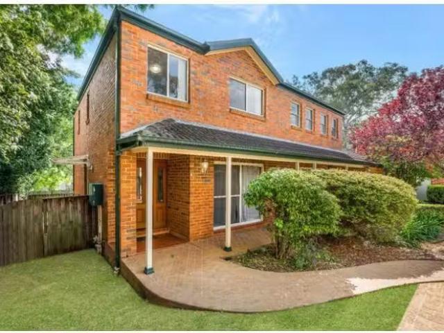 Charming 3 BR 13B Steamer Place, Currans Hill, NSW 2567