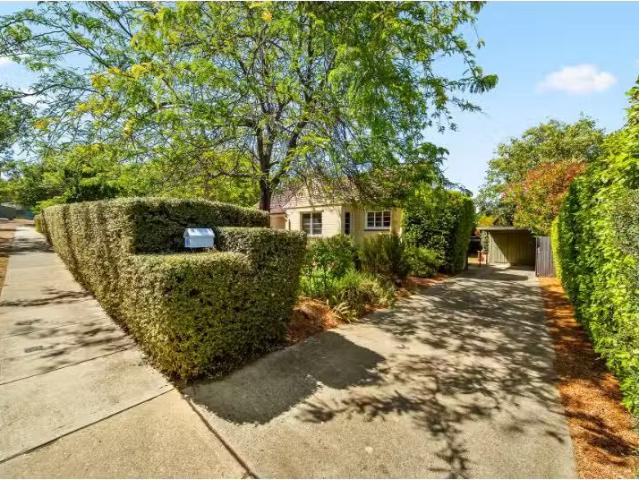 Just in! 3 BR 102 Wakefield Avenue, Ainslie House for rent Li.