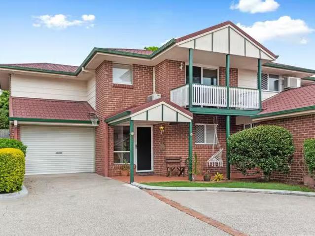 Deal! 3 BR 10/89 Richmond Road, MORNINGSIDE, QLD 4170 Townho.