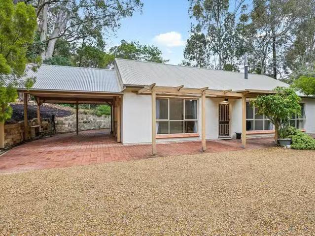Deal! 3 BR 10 Woolbird Road, Longwood, SA 5153