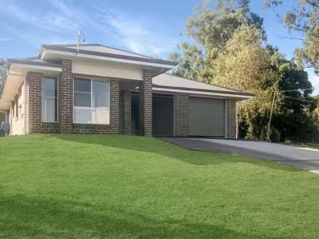 New 3 BR 1/102A Links Road, Gunnedah Apartment for rent Liste.