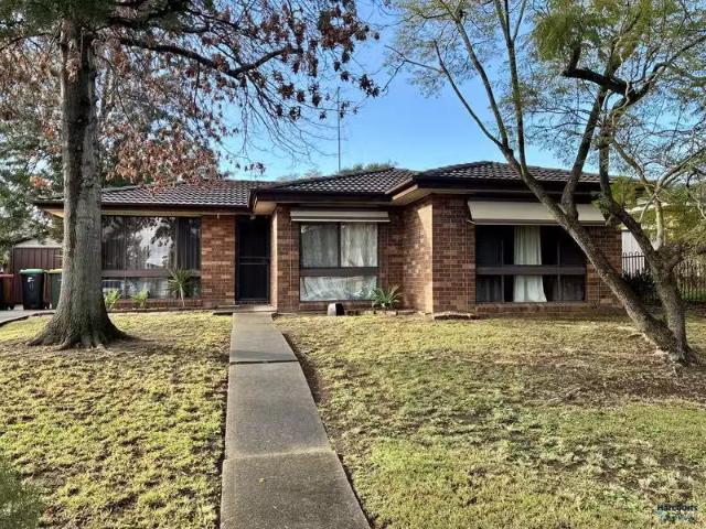 New 3 BR 11 Criterion Crescent, DOONSIDE, NSW 2767 House for.