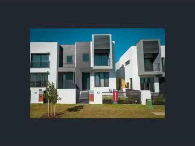 Deal! 3 BR 12 Rainbows Way, Leppington House for rent Listed.