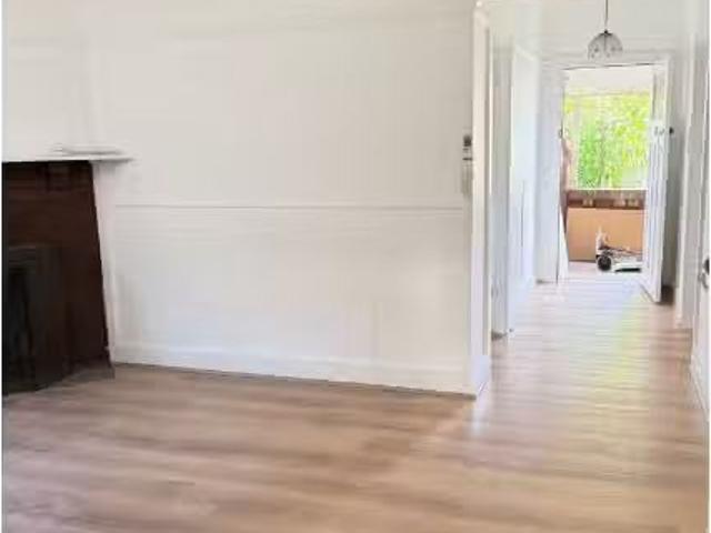 Unique 3 BR 12A Castlereagh Street, Riverstone House for rent.