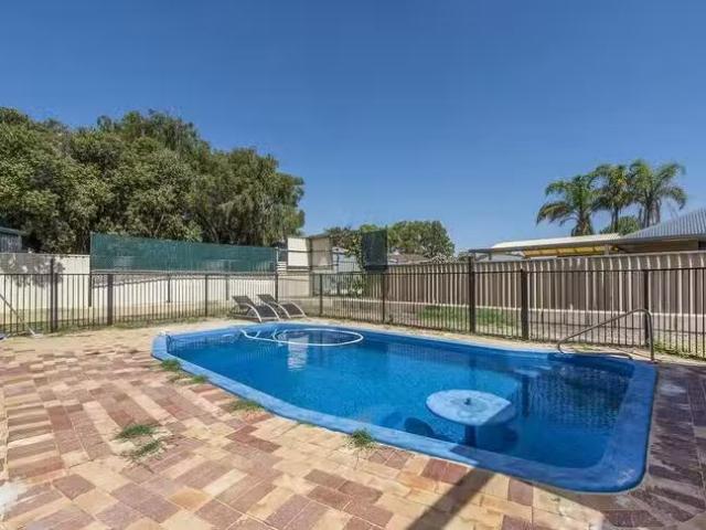 Unique 3 BR 154 Currie Street, Warnbro, WA 6169