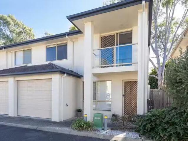 Just in! 3 BR 16/40 Hargreaves Road, Manly West, QLD 4179
