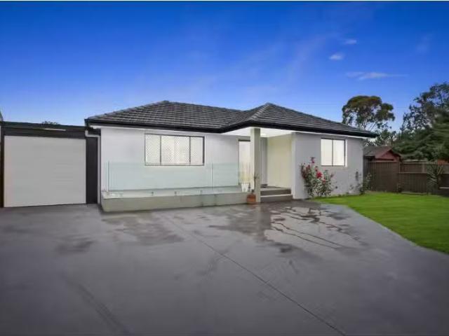 Deal! 3 BR 169 Cartwright Avenue, CARTWRIGHT House for rent L.