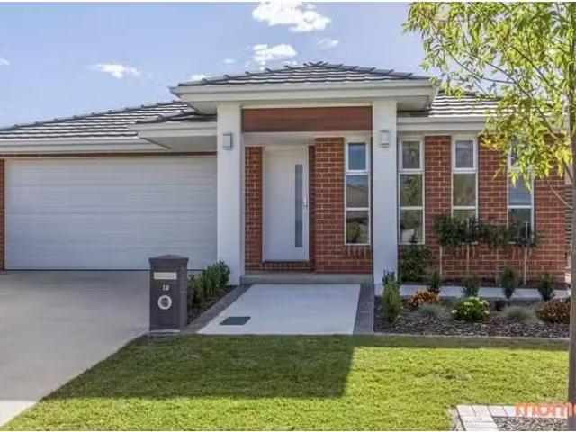 Nice 3 BR 19 Greg Urwin Circuit, Casey House for rent Listed.