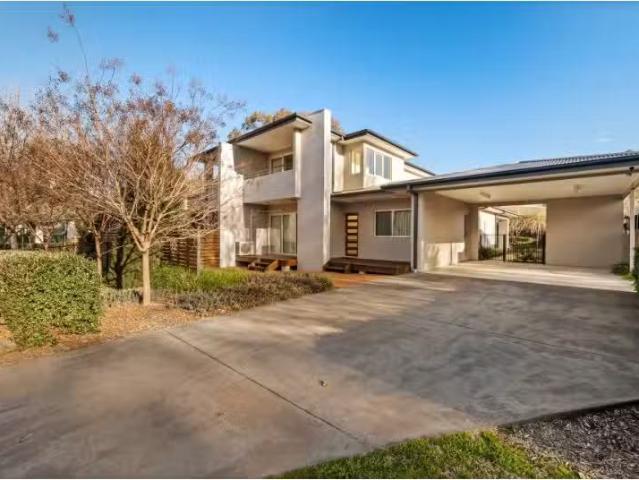 New 3 BR 1 Shiels Place, Curtin House for rent Listed by Geor.