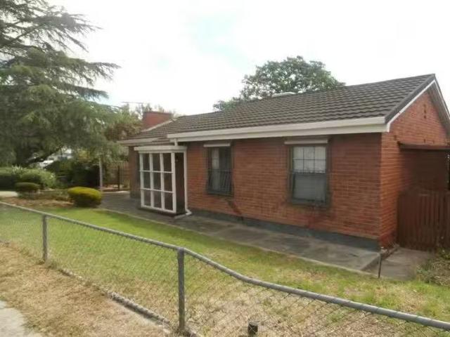 Unique 3 BR 1 Ward Terrace, Enfield, SA 5085