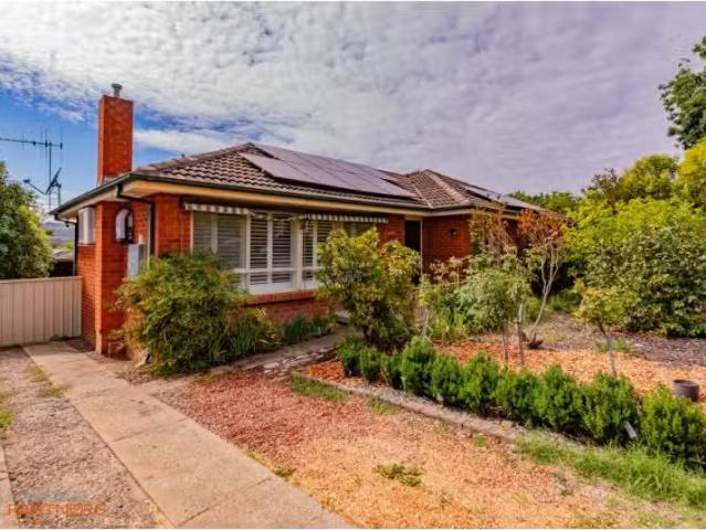 Cheap 3 BR 23 Julius Street, Pearce House for rent Listed by.