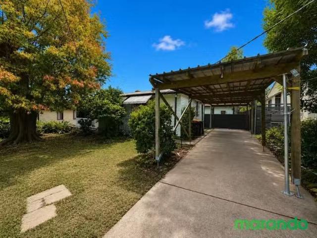 Rental! 3 BR 20 Trevanna Street, BUSBY House for rent Listed.
