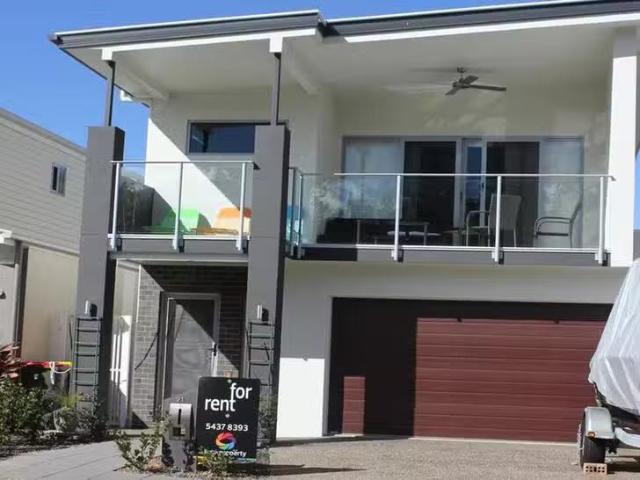 New 3 BR 21 Anchorage Drive, Birtinya, QLD 4575