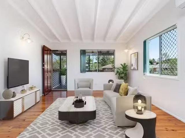 Nice 3 BR 21 Gerbera Crescent, Strathpine, QLD 4500