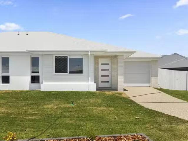 Rental! 3 BR 2/26 Jannik Terrace, Point Vernon, QLD 4655