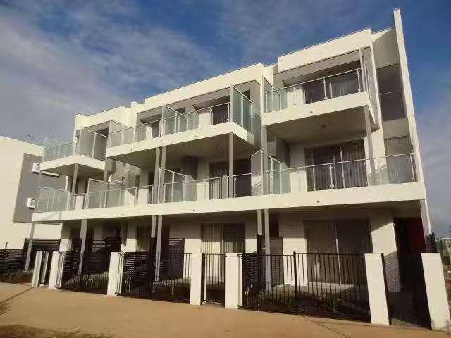 New 3 BR 2/37 Victoria Parade, MAWSON LAKES, SA 5095 Townhou.