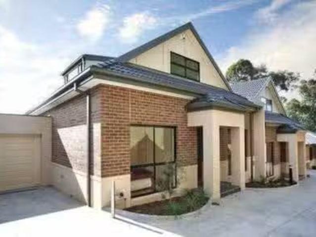 New 3 BR 2/7 Mutual Road, Balwyn North VIC 3104 Townhouse Fo.
