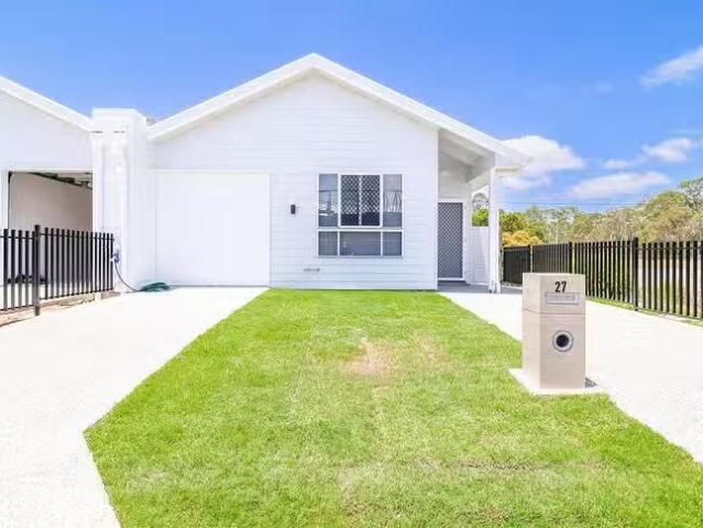 Rental! 3 BR 27 Quest Lane, Clinton, QLD 4680