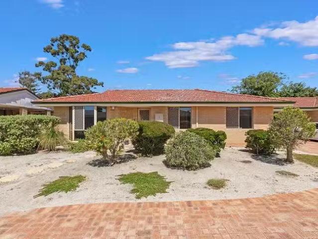 Cozy 3 BR 2/85 Mercury Street, Kewdale, WA 6105
