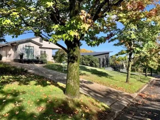 Cozy 3 BR 2a Hillcrest Avenue, ORANGE House for rent Listed b.