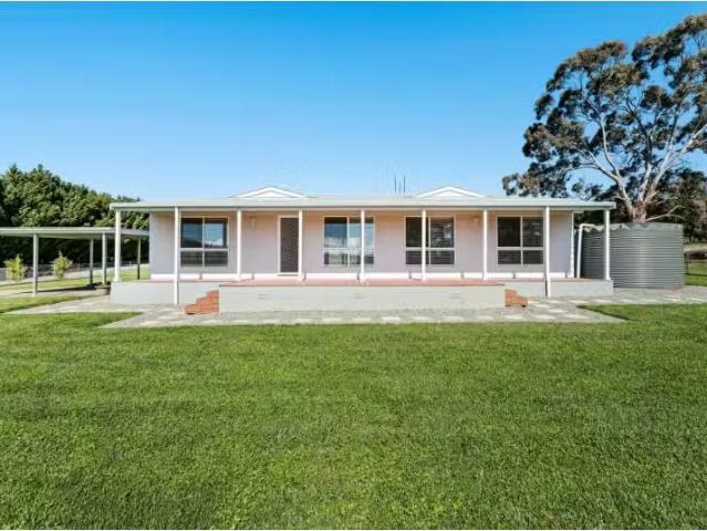 Rental! 3 BR 30 Middle Street, SUTTON House for rent Listed b.