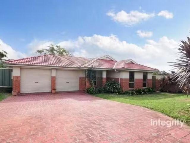 For Rent! 3 BR 32 Vendetta Street, Nowra, NSW 2541