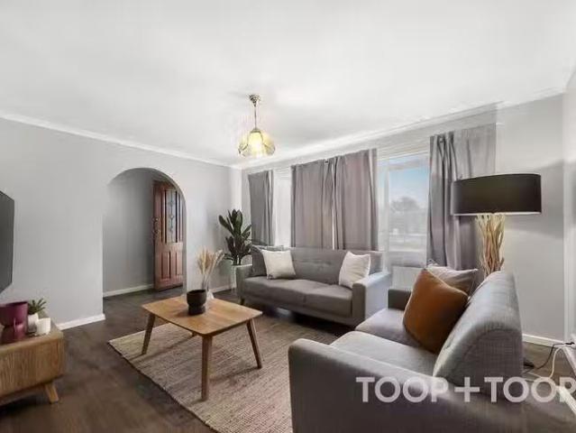 Unique 3 BR 34 Harris Road, Salisbury East, SA 5109